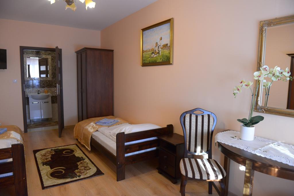 Hotelik Pod Lwami Malaszewicze Duze Szoba fotó